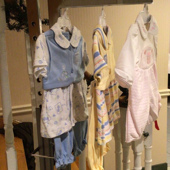 🛍2 for $30🛍Baby 2 piece outfit blue and white blummer - Picture 6 of 6